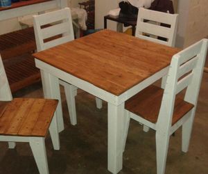 Dining Tables From Reclaimed Wood