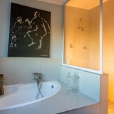 Room 1 En-Suite
