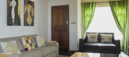 kleinmond_accomodation_the_wild_fig_living_area_house_one_1532345143