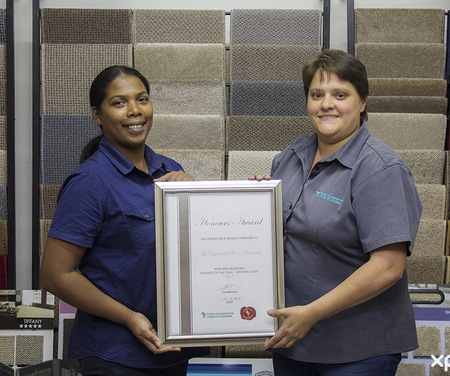 kleinmond_home_floors_top_carpets_team_award_1533025549