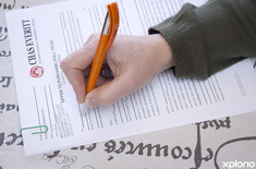 kleinmond_real_estate_chas_everitt_filling_offer_to_purchase_1533049317