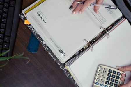 Coetzee_Co_accountants_working_1542783614