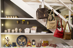 pringle_bay_coffee_shop_la_gallerie_art_and_coffee_salon_art_inside_shop_1535725902