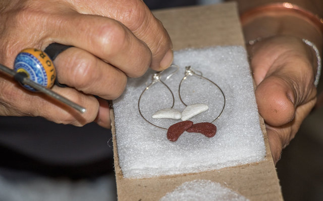 The package is also of my own design and make plus it's environmental friendlu The package is also of my own design and make plus it's environmental friendlu