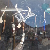 Unusual and clever driftwood dreamcatchers
