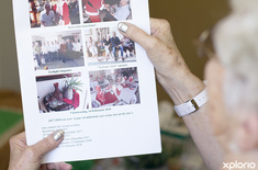 napier_retirement_homes_huis_klippe_drift_aleit_with_resident_1545301127