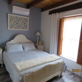 Bird Song Cottage at Town and Country