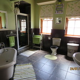 Town and Country Apartment with Garden View