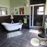 Town and Country Apartment with Garden View