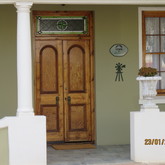 Town and Country Apartment with Garden View