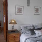 Great White has an attached, private, fully equipped kitchen for self catering guests. Smart TV with full DSTV and Netflix capabilities.