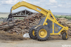 napier_building_construction_fynbos_pole_depot_moving_machinery_1551170697