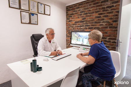 bredasdorp_integrated_health_clinic_client_interaction_1__1552054345