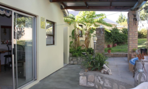 R1,400,000 | 4 Bedroom House For Sale in Bredasdorp