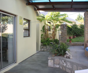 R1,400,000 | 4 Bedroom House For Sale in Bredasdorp