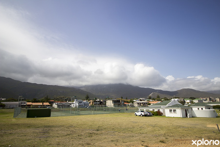 kleinmond_sport_clubs_kleinmond_tennis_club_outside_view_1554790032