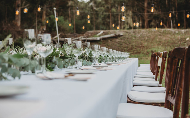 dj at outdoor wedding gansbaai 