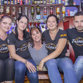 Gansbaai - Friends Pub - Team with Manager