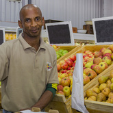 Bredasdorp - VARSMARK - Helping Customers Carry Groceries