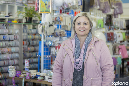 bredasdorp_speciality_shop_kiras_craft_corner_owner_1559304305