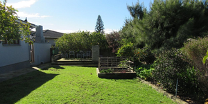 seeff_napier_5_bedroom_house_gardern_1560440544