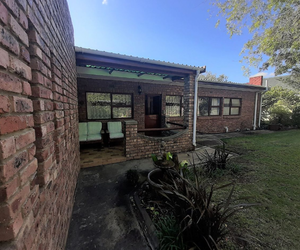 4 Bedroom House For Sale in Bredasdorp | R1,650,000