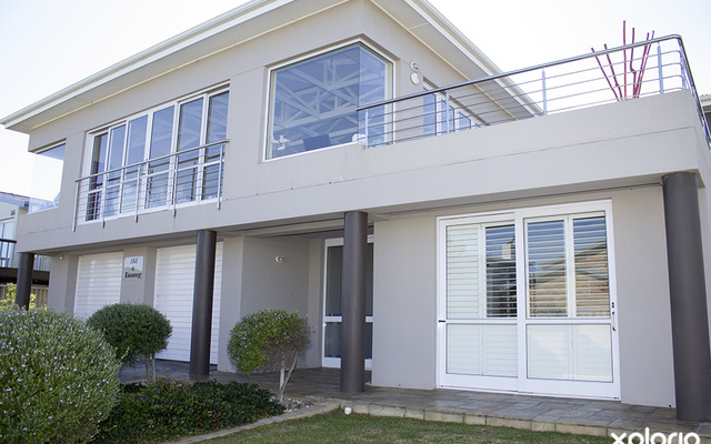 kleinmond_accomodation_holiday_scapes_luxuary_home_outside_view_1534924176_1562331165 kleinmond_accomodation_holiday_scapes_luxuary_home_outside_view_1534924176_1562331165