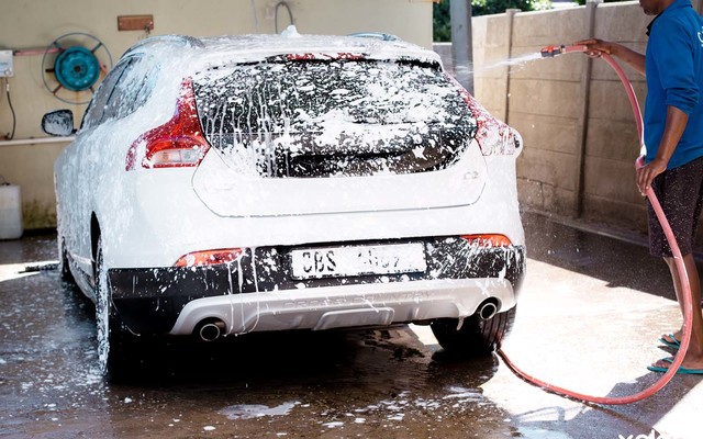 Dippies_car_spa_soap_spray_2_1522322262_1562407702