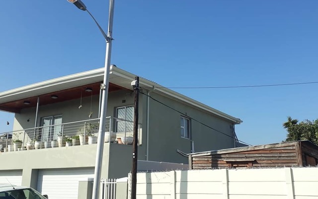 a1_gutters_seamless_aluminium_gutters__1562856151 a1_gutters_seamless_aluminium_gutters__1562856151