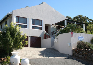 3 Bedroom House for Sale in Bredasdorp | R1,890,000