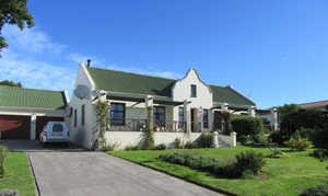 3 Bedroom House For Sale in Napier | R1,650,000