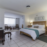 Gansbaai - Rots en See Self-Catering Villa - Downstairs Room