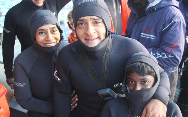 Gansbaai - Marine Dynamics - Shark Cage Diving