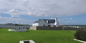 2_bedroom_house_for_sale_in_Bredasdorp_3_1566401200