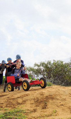 hermanus_things_to_do_outsoor_fun_wheelspin_go_karts_puching_kart_1566455521