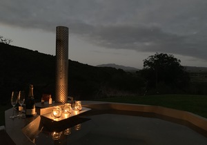 New Wood Fired Hot Tub @ Goedvertrou Guest Farm