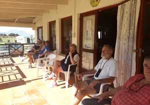 Besoek van die tennisvroue van die Pinelandsklub