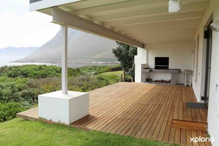 pringle_bay_businesses_thomas_els_home_improvements_decking_outside_1569487992