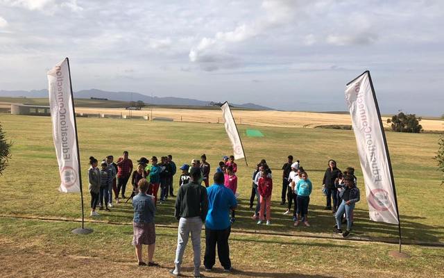 44346323_1980799572012180_5616789433199099904_n_1569590335