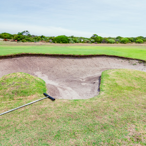 Gansbaai_golf_club_sand_bunker1_1512029543_1569835220