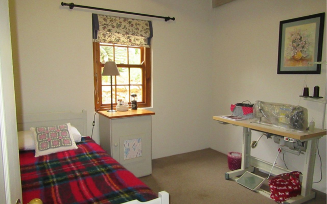 napier_bedroom_1570172487