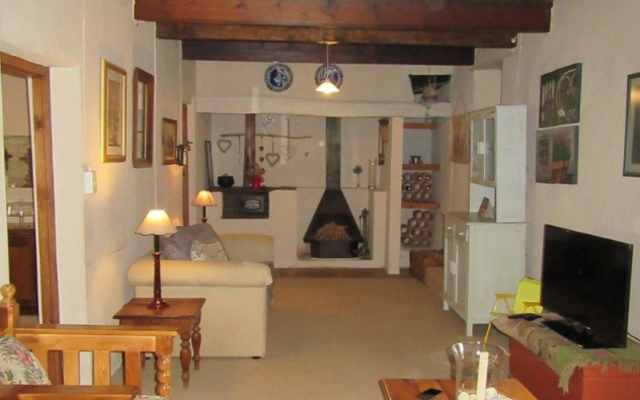 napier_interior3_1570172484