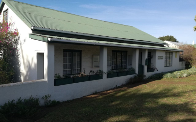 house_exterior_1570689599