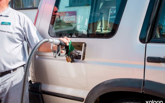 Kleinbaai_one_stop_fuel_refill_1520926640_1573480799