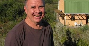 Roger Lucey - A journey in stories and songs...