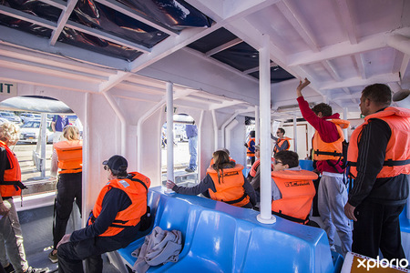 hermanus_things_to_do_whale_watching_hermanus_whale_cruises_getting_ready_1567406276_1575444222