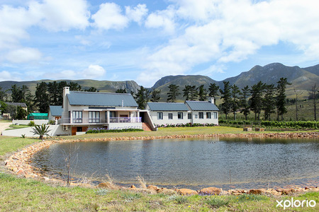 stanford_wine_farm_welgesind_wine_estate_view_of_house_1576136805