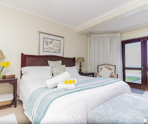 5 Benefits Of Using A Commercial Laundry Service