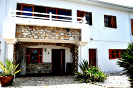 7 Bedroom House For Sale In Klipfonteyn