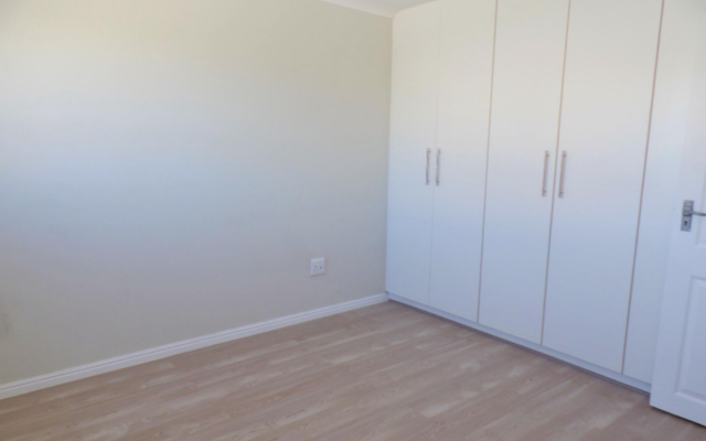 perlemoenbaai_bedroom_1580472769